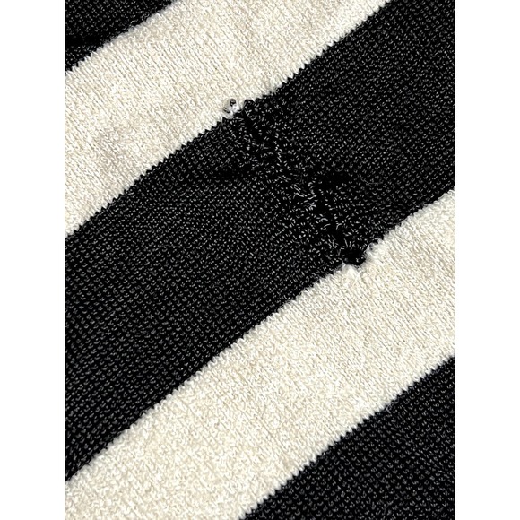 St. John Sport black and cream open wool shrug size small - Picture 10 of 10